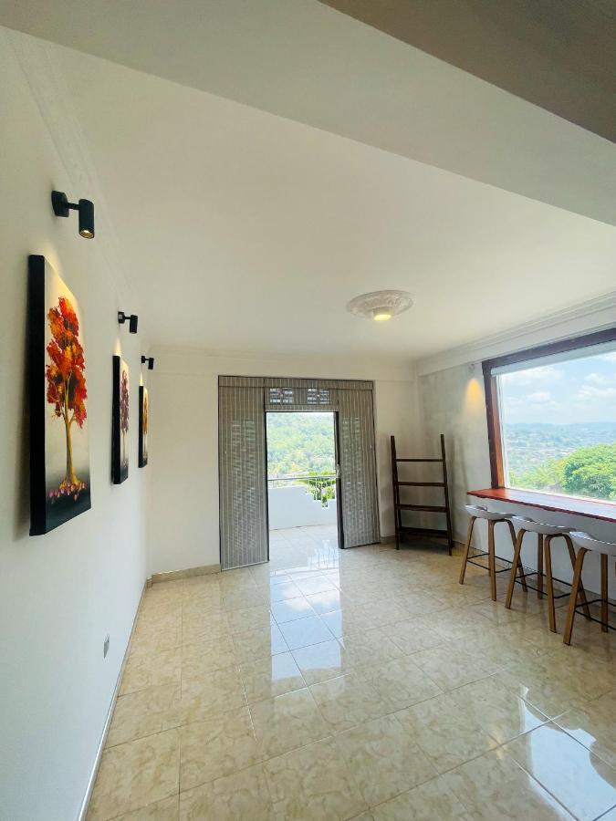 Rusty Bunk Villa Kandy Dış mekan fotoğraf