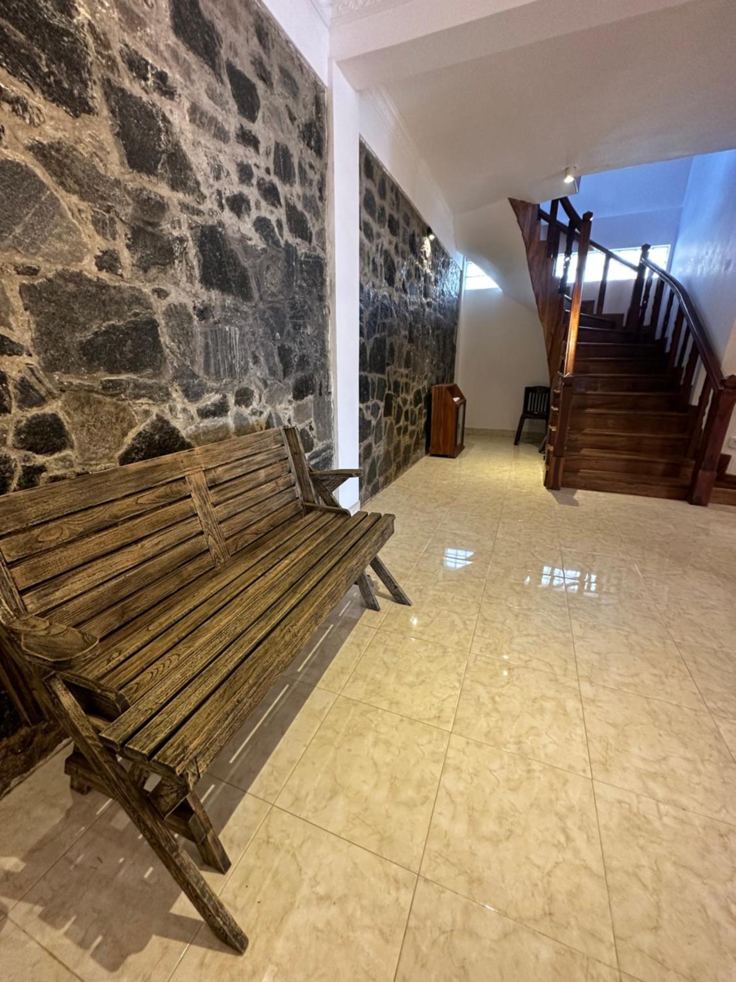 Rusty Bunk Villa Kandy Dış mekan fotoğraf